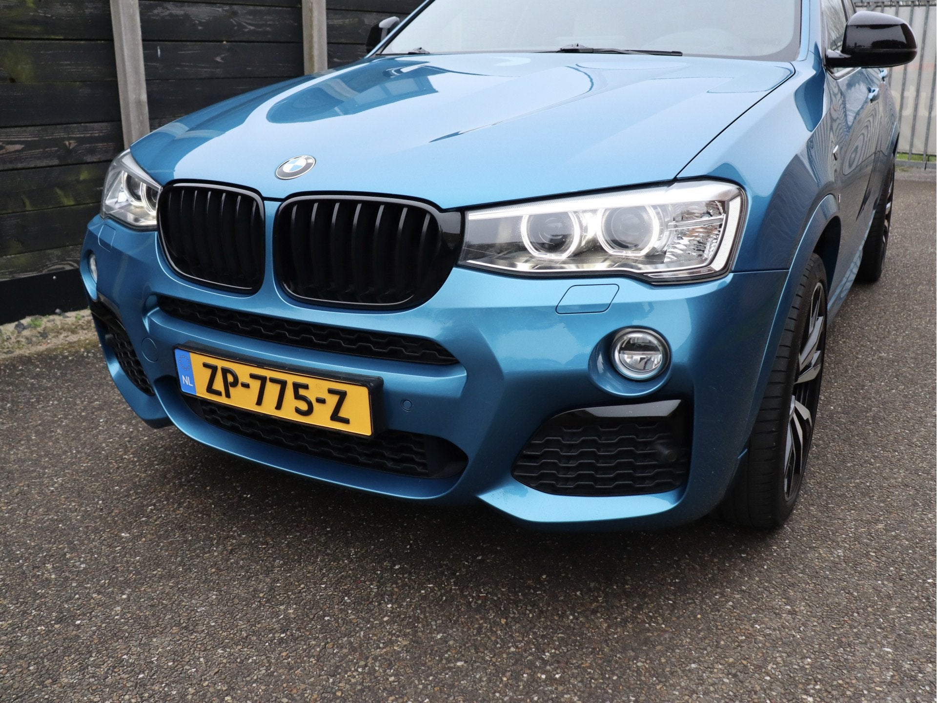 BMW X4 M40i Centennial High Executive | CarPlay | MOOISTE VA, Auto's, BMW, Automaat, Gebruikt, 2000 kg, Blauw
