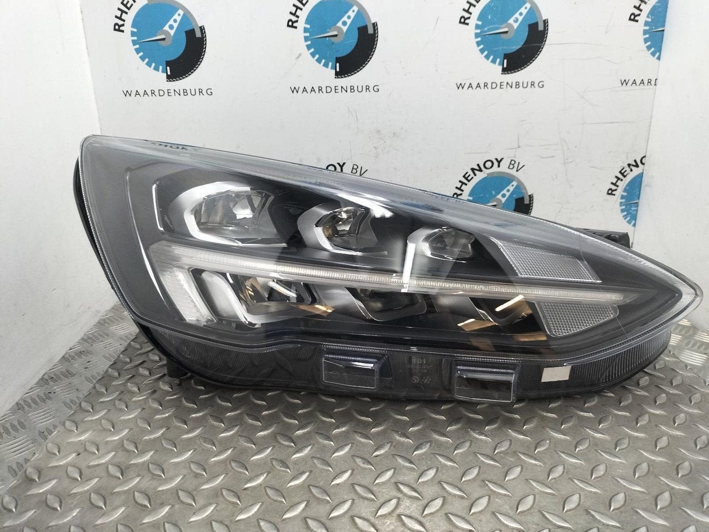 FORD FOCUS KOPLAMP R JX7B13E014CE 2018, Auto-onderdelen, Ophalen of Verzenden, Gebruikt, ARN erkend