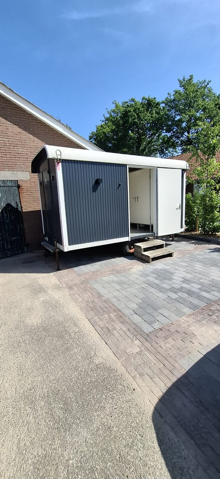 Toiletwagen te huur (verschillende wagens), Ophalen of Verzenden, Zo goed als nieuw, Schuur, Zonder ramen
