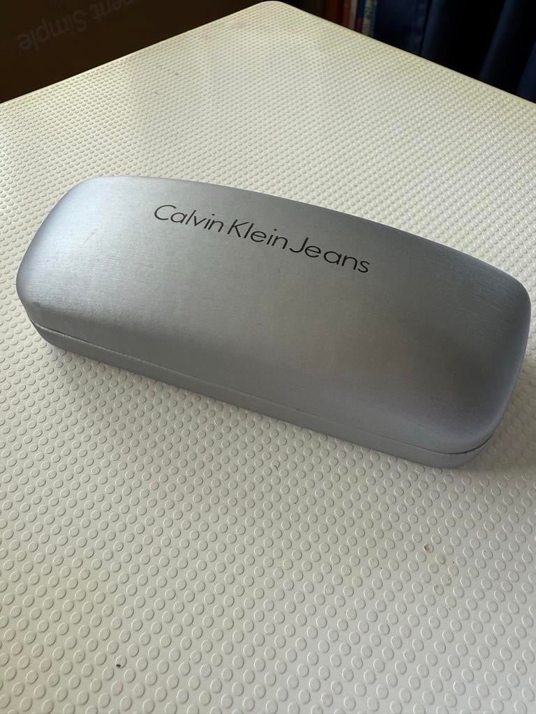 Calvin Klein Jeans brillenkoker, Overige merken, Gebruikt, Ophalen of Verzenden, Grijs