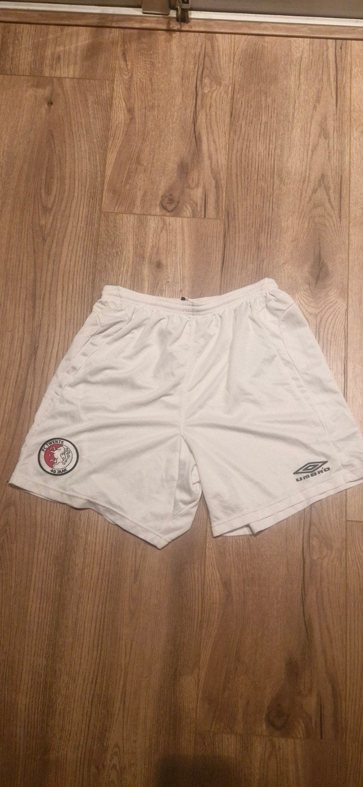 Fc twente korte broek 40 jaar fct maat xl, Maat 56/58 (XL), Ophalen of Verzenden, Zo goed als nieuw, Voetbal