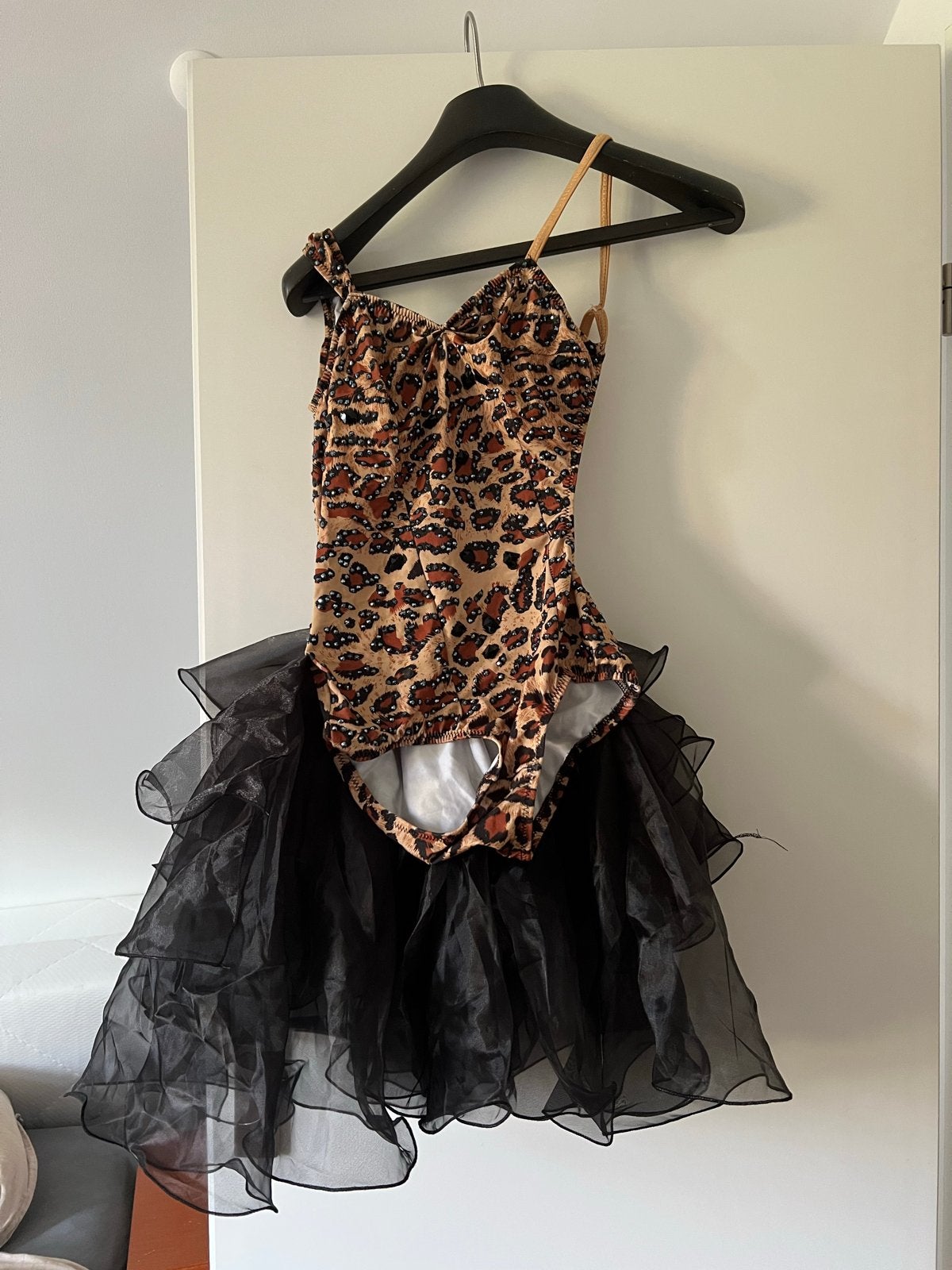 Sexy Panterprint Latin Dansjurk met Tule Rok & Strass Riem, Maat 38/40 (M), Meerkleurig, Ophalen of Verzenden, Gedragen