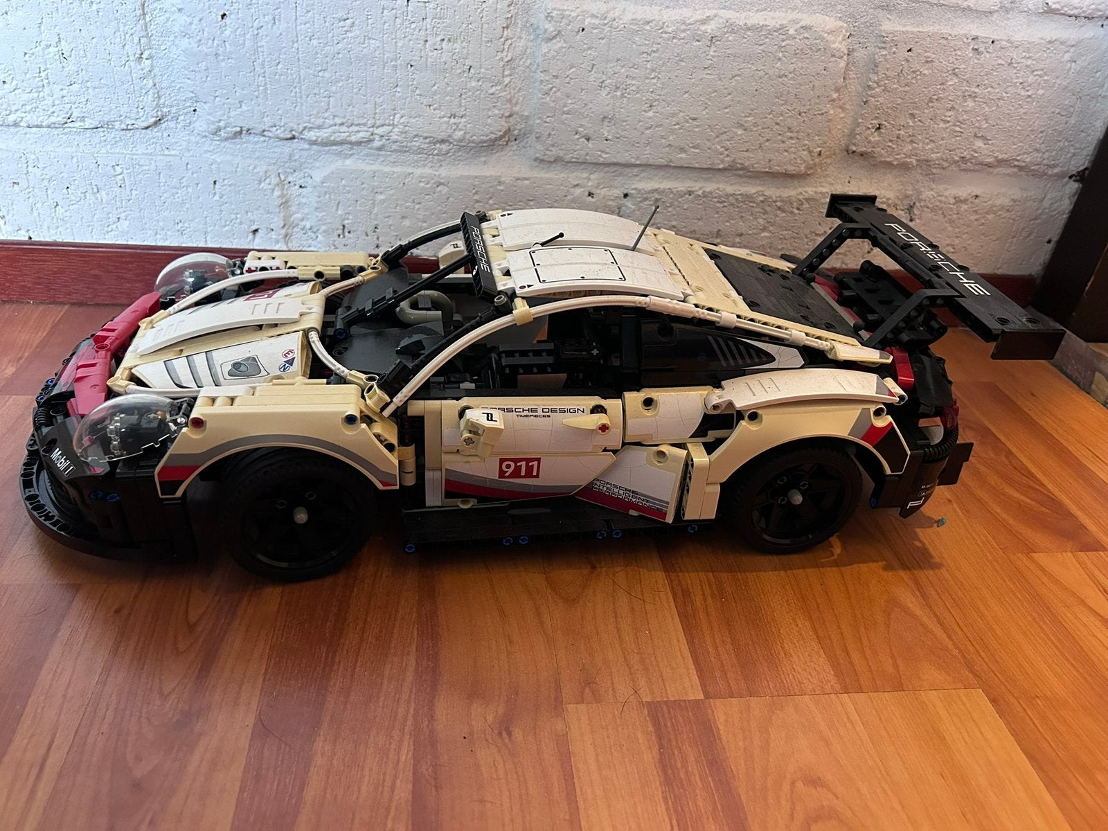 Porsche 911 RSR - 42096, Ophalen, Zo goed als nieuw