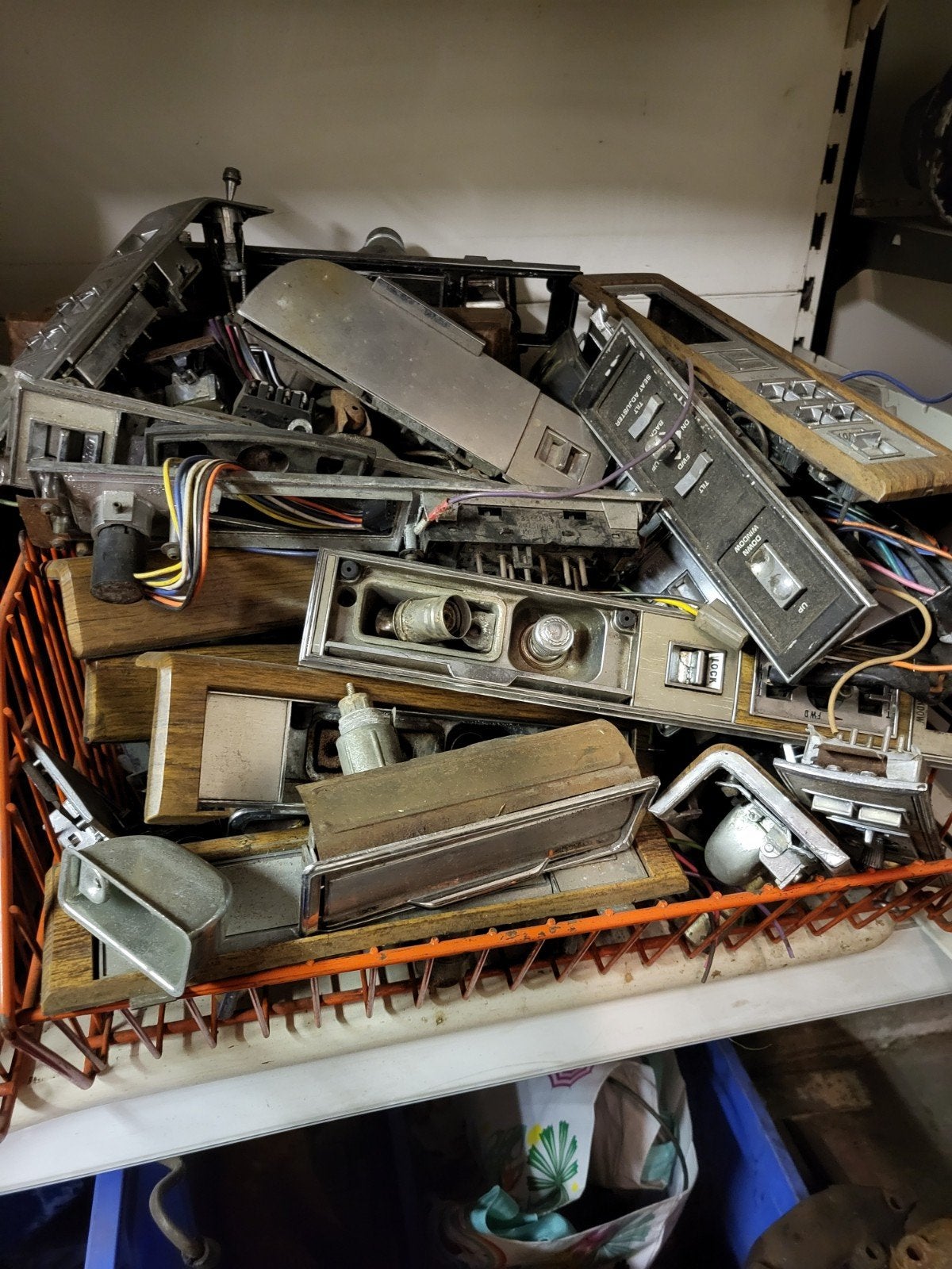 Diverse gebruikte Cadillac-onderdelen - Oldtimer, Auto-onderdelen, Ophalen, Gebruikt, Universele onderdelen