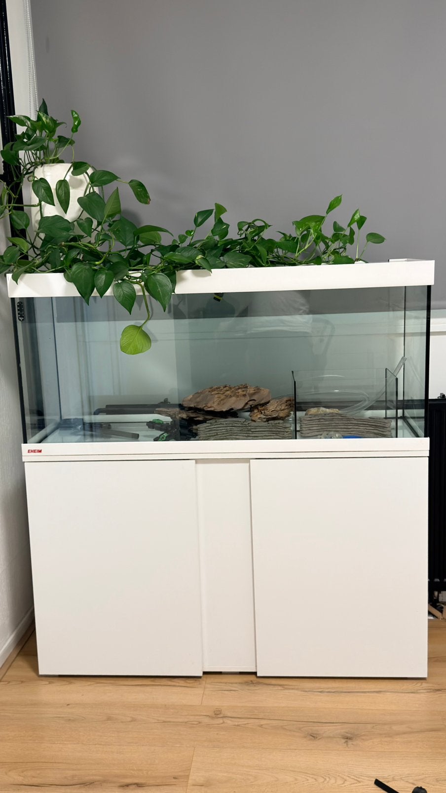 Eheim120,Juwel Lido240 en Kleine Superfish aquarium compleet, Inclusief deksel, Ophalen of Verzenden, Eheim, Gevuld zoetwateraquarium