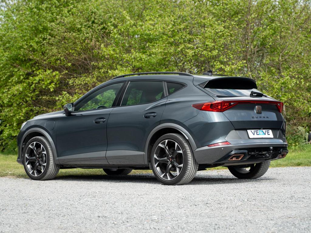 CUPRA Formentor 1.4 e-Hybrid VZ // camera // trekhaak // Car, Auto's, Cupra, Gebruikt, 4 cilinders, Formentor, Hybride Elektrisch/Benzine