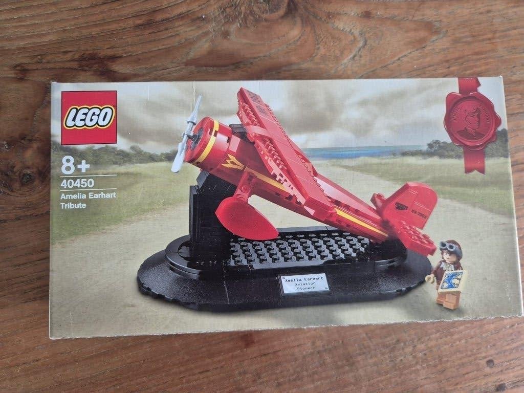 LEGO - GWP - Amelia Earhart Tribute - 40450, Overige thema's, Nieuw, Ophalen of Verzenden, Complete set