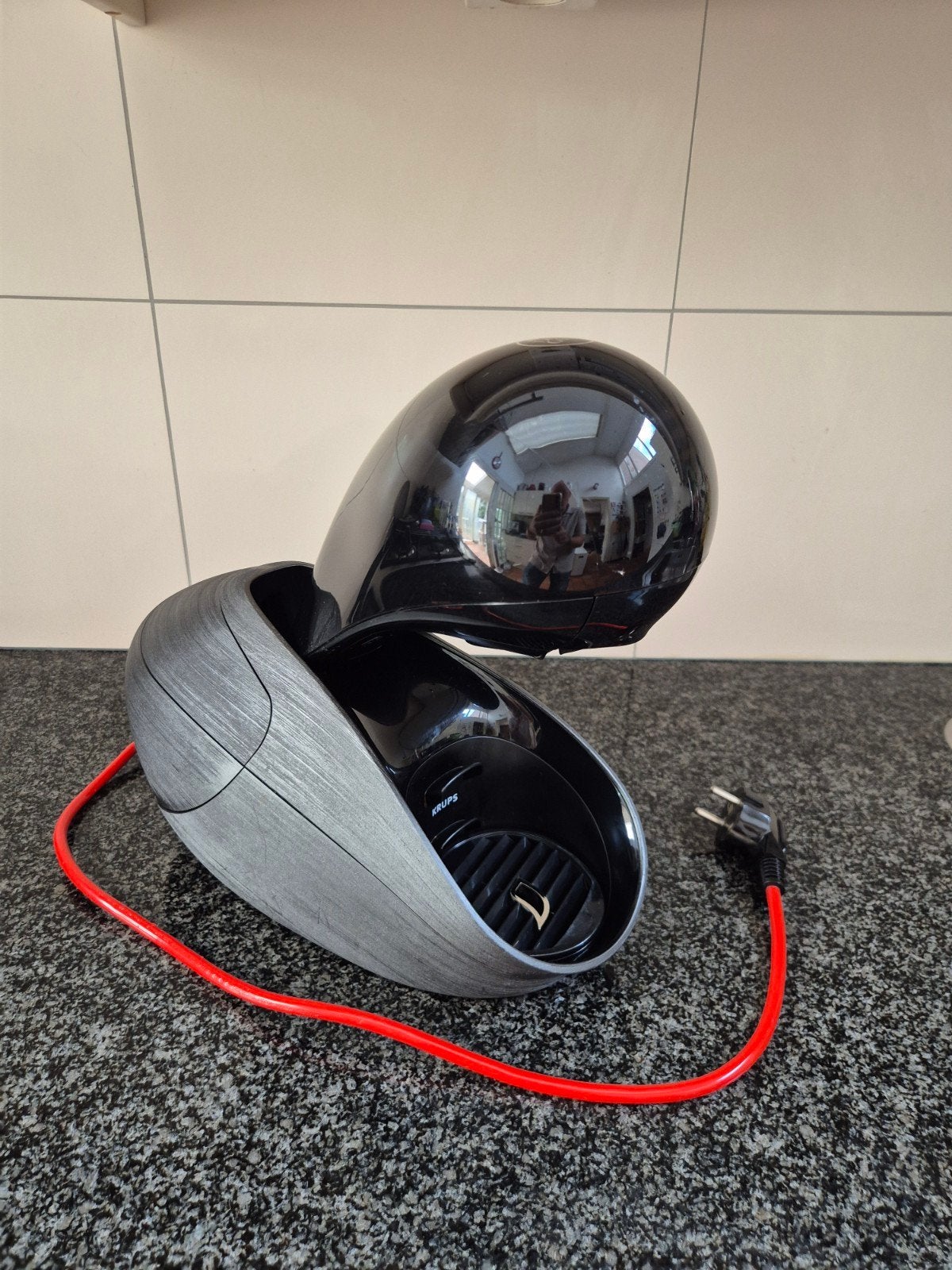 Dolce Gusto Movenza - Stijlvolle capsulemachine, Koffiepads en cups, Gebruikt, Koffiemachine, Ophalen of Verzenden