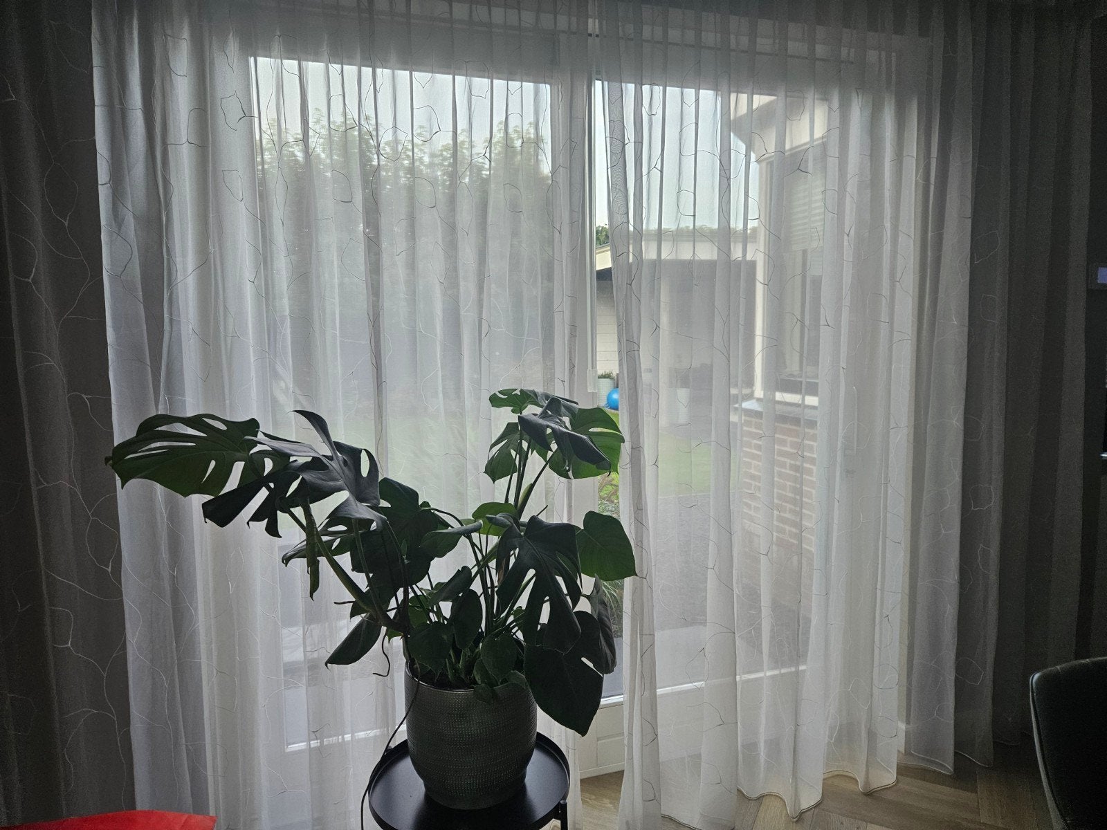 in between gordijn - vitrage, Huis en Inrichting, Wit, Ophalen of Verzenden, 260 cm, Zo goed als nieuw