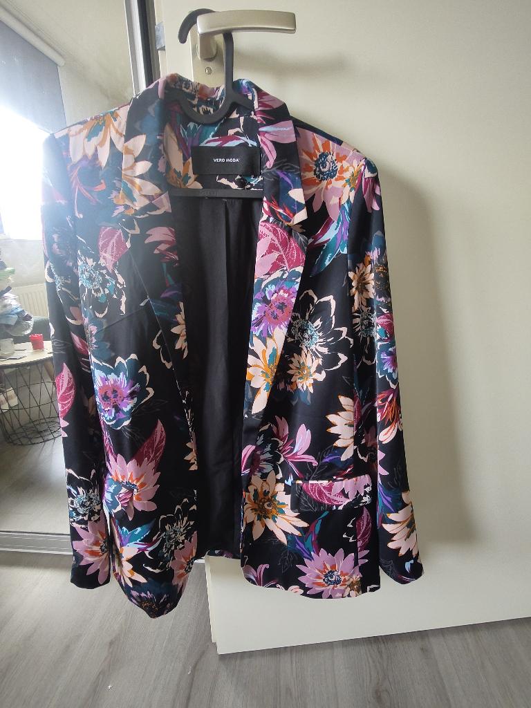 jas maat 36 VERO MODA, Ophalen, Zwart, Maat 36 (S), Onbekend