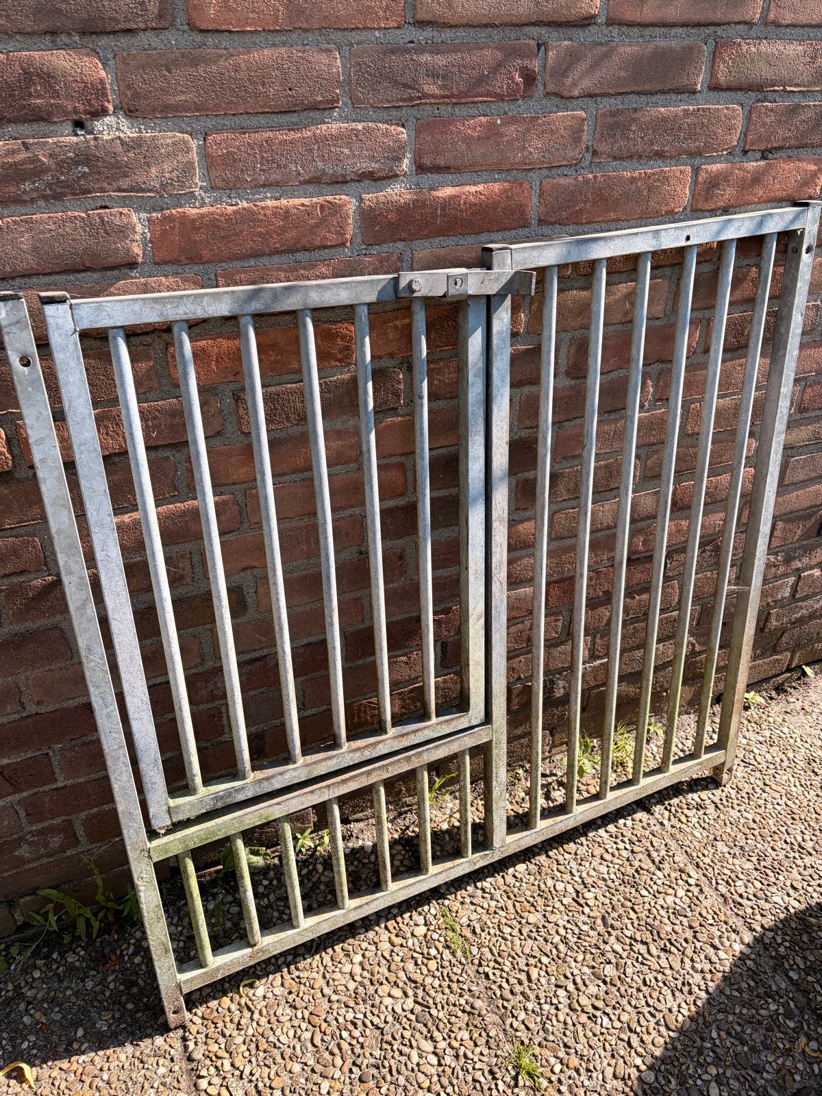 Honden kennel deel, Ophalen