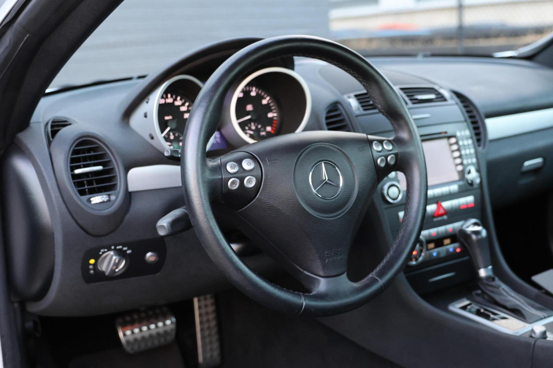 Mercedes SLK-klasse 350 | V6 | Automaat | Leder | Airscarf |, Achterwielaandrijving, Zwart, Cabriolet, 2 stoelen