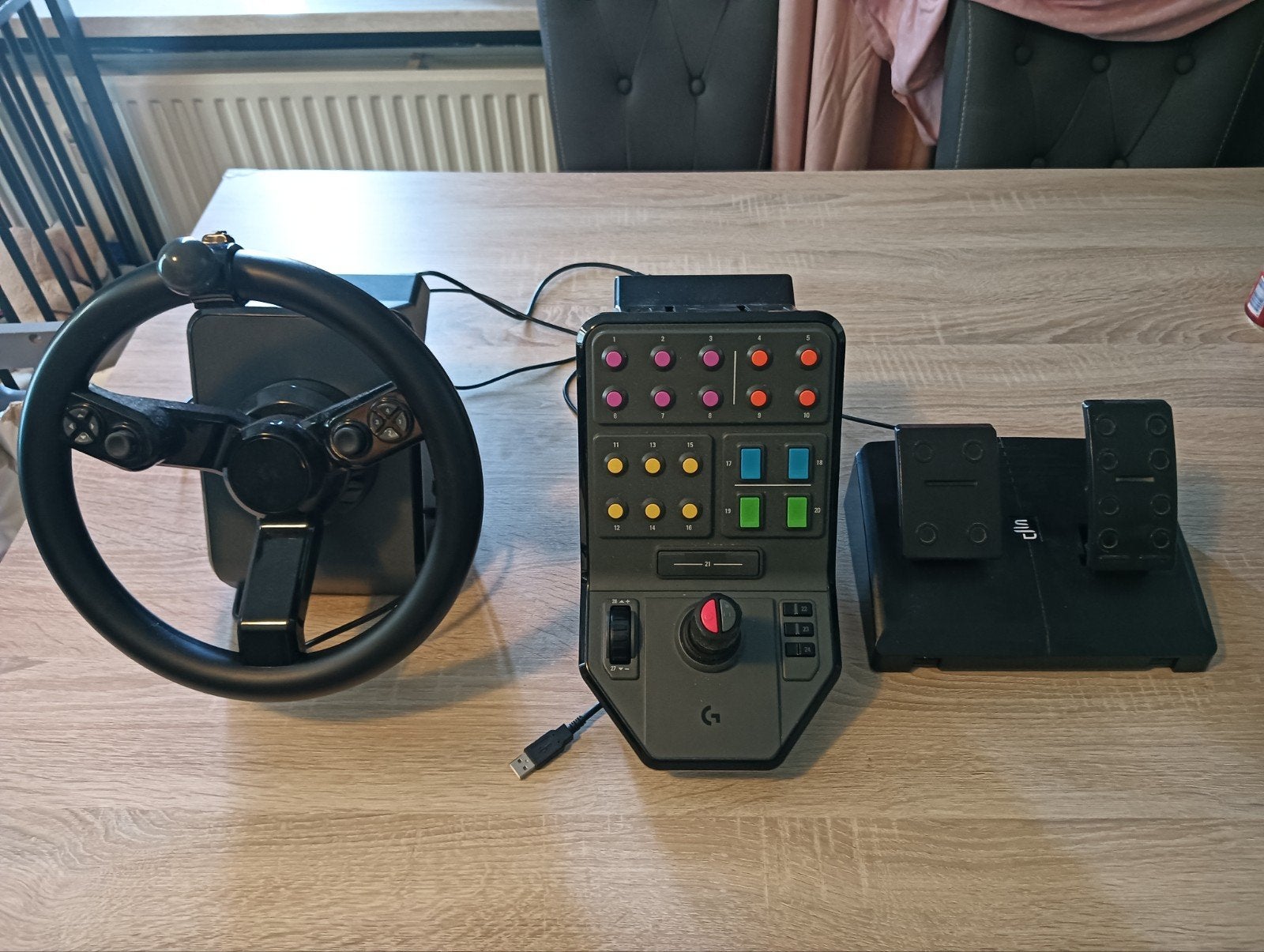 Logitech G Saitek Farm Simulator Stuur, Pedalen & Side Panel, Ophalen of Verzenden, Overige merken, Zo goed als nieuw