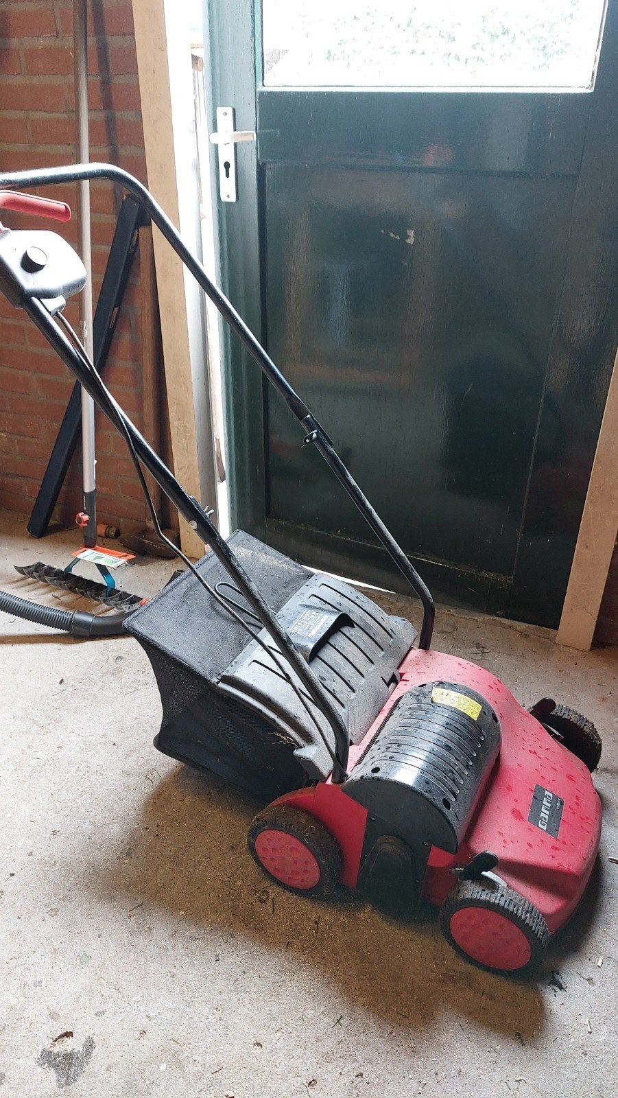 Gamma V1300SR Elektrische Verticuteermachine, Ophalen, Gebruikt, Elektrische grasmaaier, Opvangzak