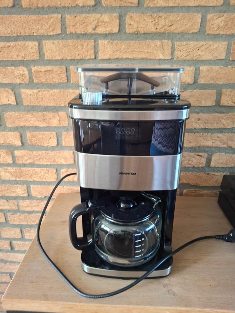 Inventum koffieautomaat met bonenmaler en timerfunctie, Witgoed en Apparatuur, Koffiezetapparaten, Ophalen