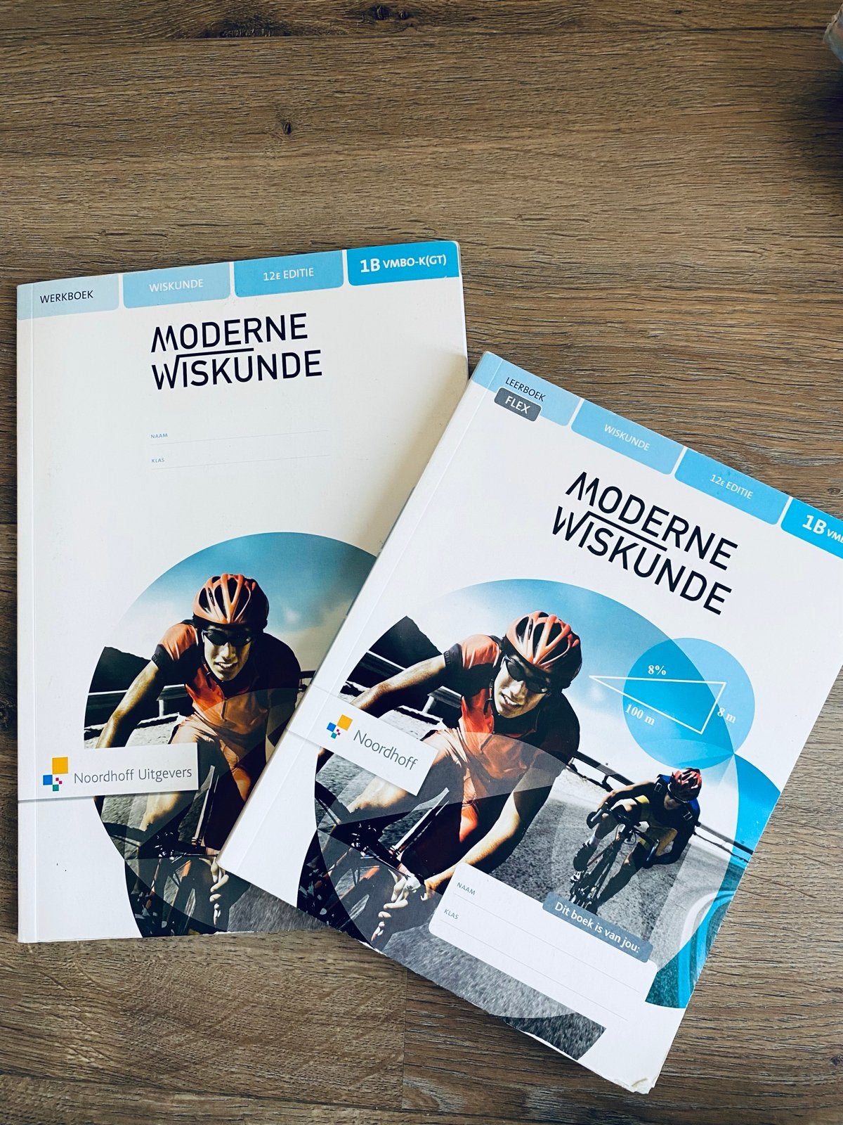 Moderne Wiskunde 1B VMBO-K(GT) Leerboek & Werkboek, Ophalen of Verzenden, Gelezen, VMBO, Wiskunde B
