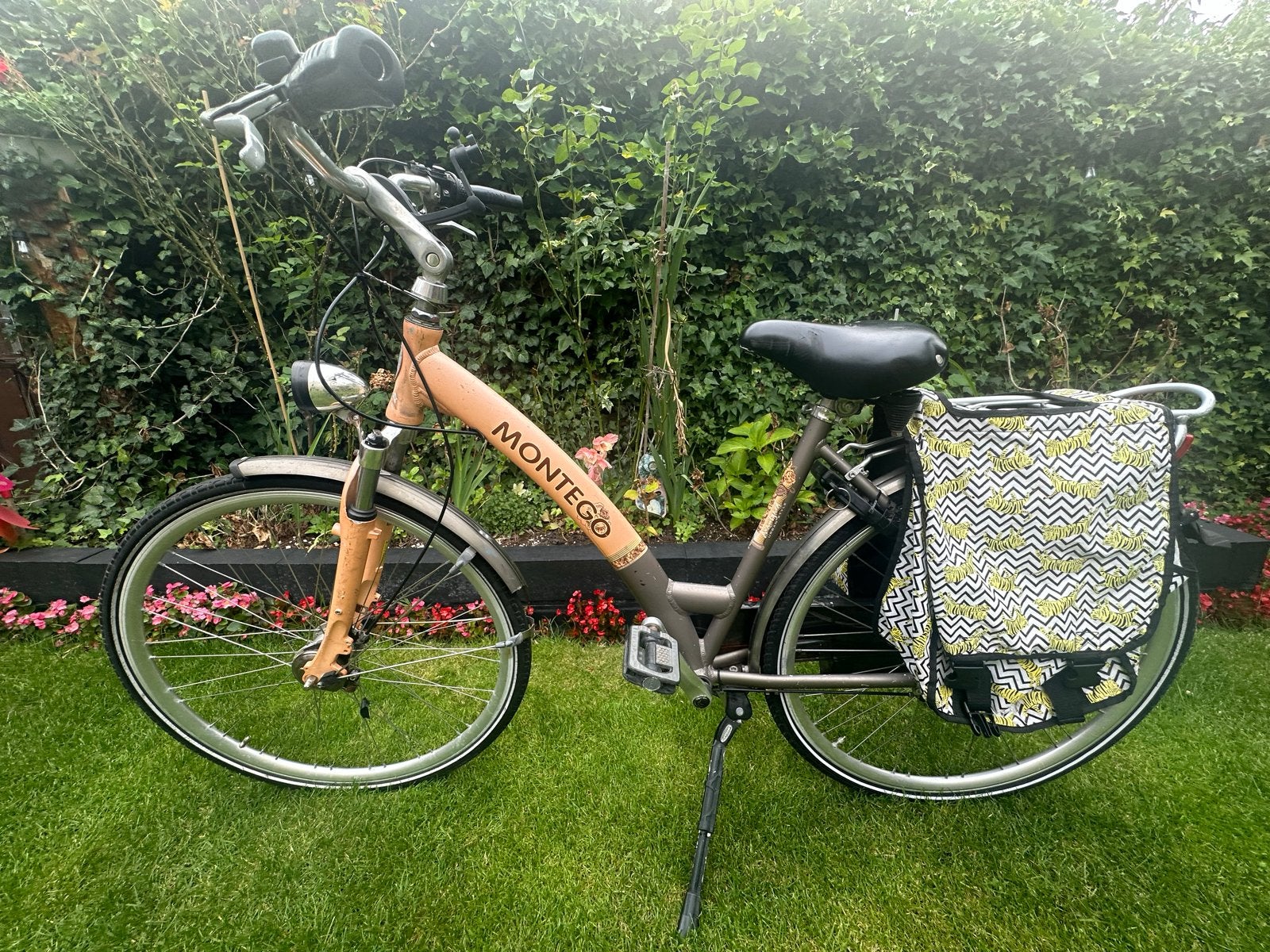 Montego fiets - Oranje/Zilver - 28 inch - Alles werkt!, Fietsen en Brommers, Fietsen | Dames | Damesfietsen, Overige merken, Gebruikt