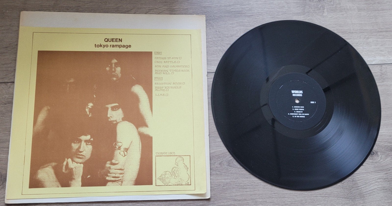 Queen bootleg Tokyo Rampage, Ophalen of Verzenden, Gebruikt, 12 inch, Poprock