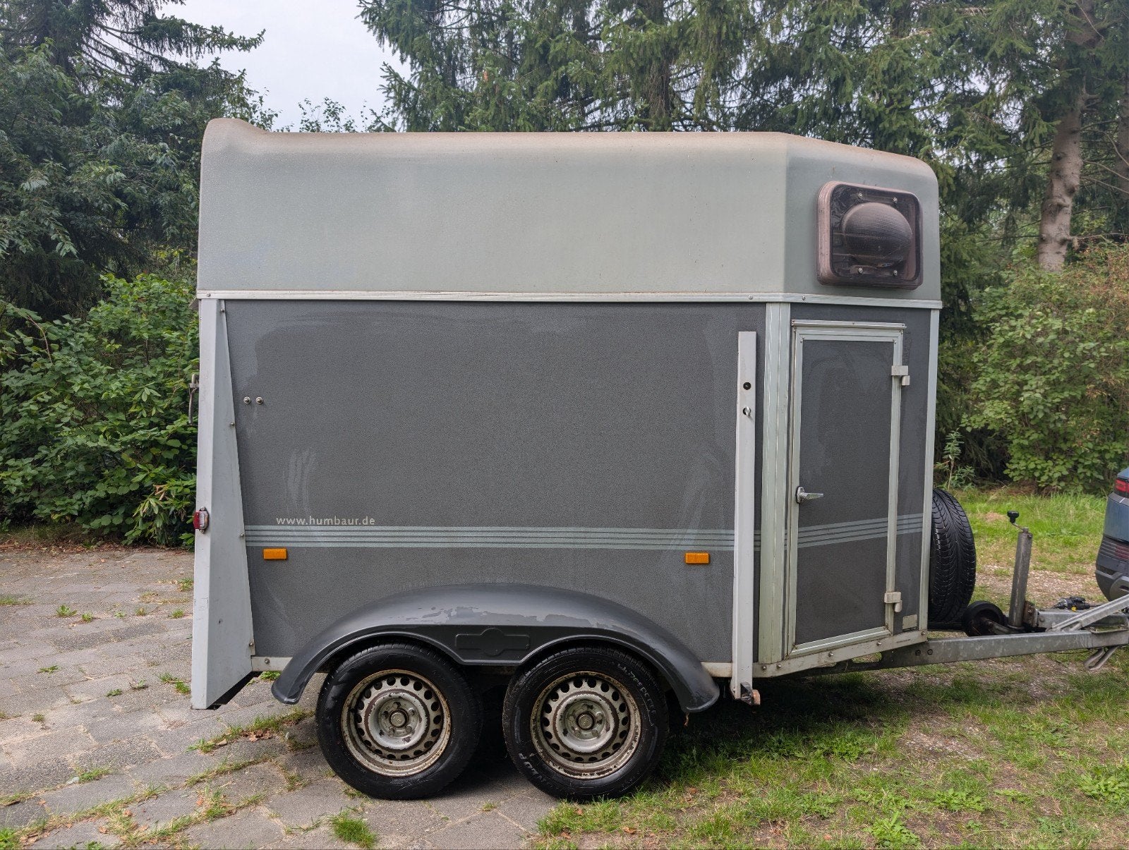 Humbaur 1,5 paards trailer humbauer, Dieren en Toebehoren, Ophalen, Gebruikt, Hout, 1½-paards trailer