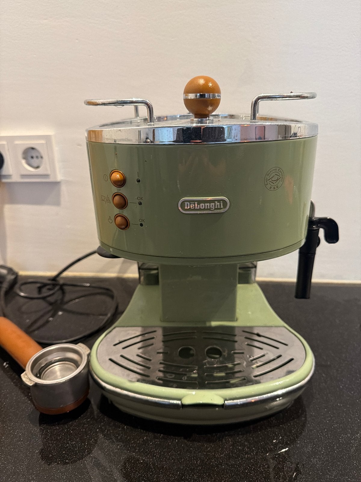 DeLonghi Espressomachine - Vintage Groen, Witgoed en Apparatuur, Gebruikt, Espresso apparaat, Gemalen koffie, Ophalen