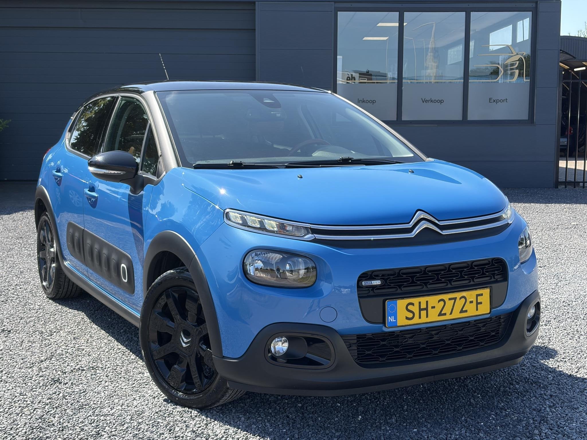 Citroen C3 1.2 PureTech Shine Nieuwe D-riem,Camera,Navi,Clim, Euro 6, 1199 cc, 450 kg, Origineel Nederlands