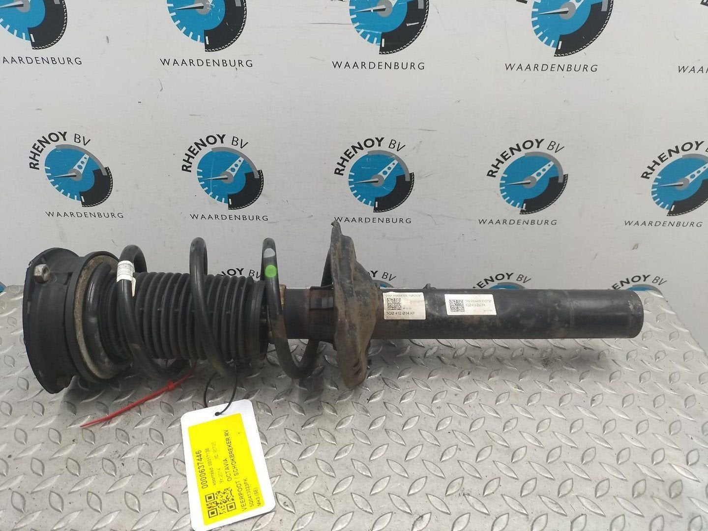 SKODA OCTAVIA 1.6 TDI Greenl. Bns VEERPOOT / SCHOKBREKER RV, Ophalen of Verzenden, Gebruikt, Stiba lid