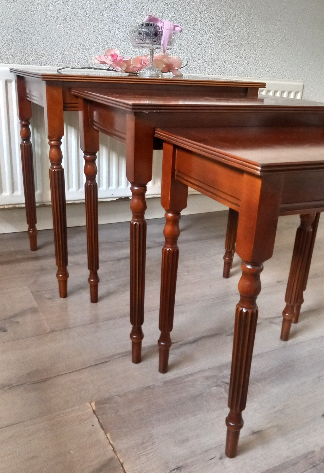 Oude bijzettafeltjes / miniset, Ophalen, Gebruikt, Rechthoekig, Minder dan 55 cm