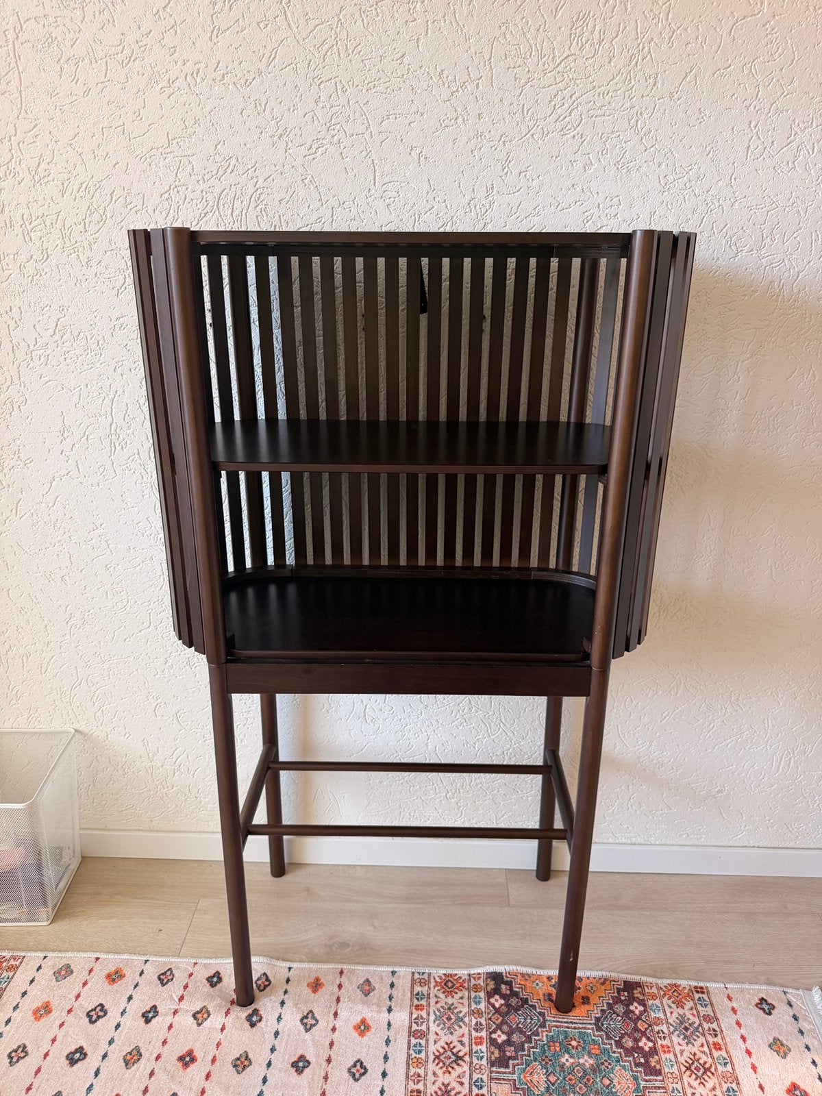 H&m houten kast, Ophalen