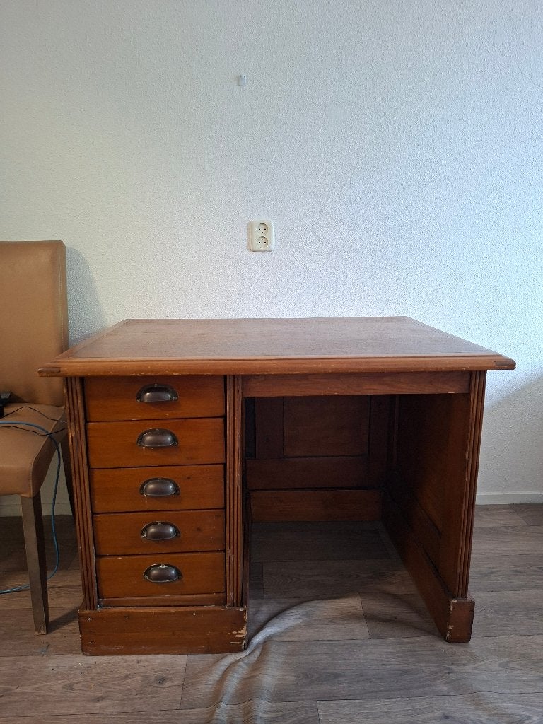 Bureau, Ophalen, Zit-sta bureau, Gebruikt, Hout