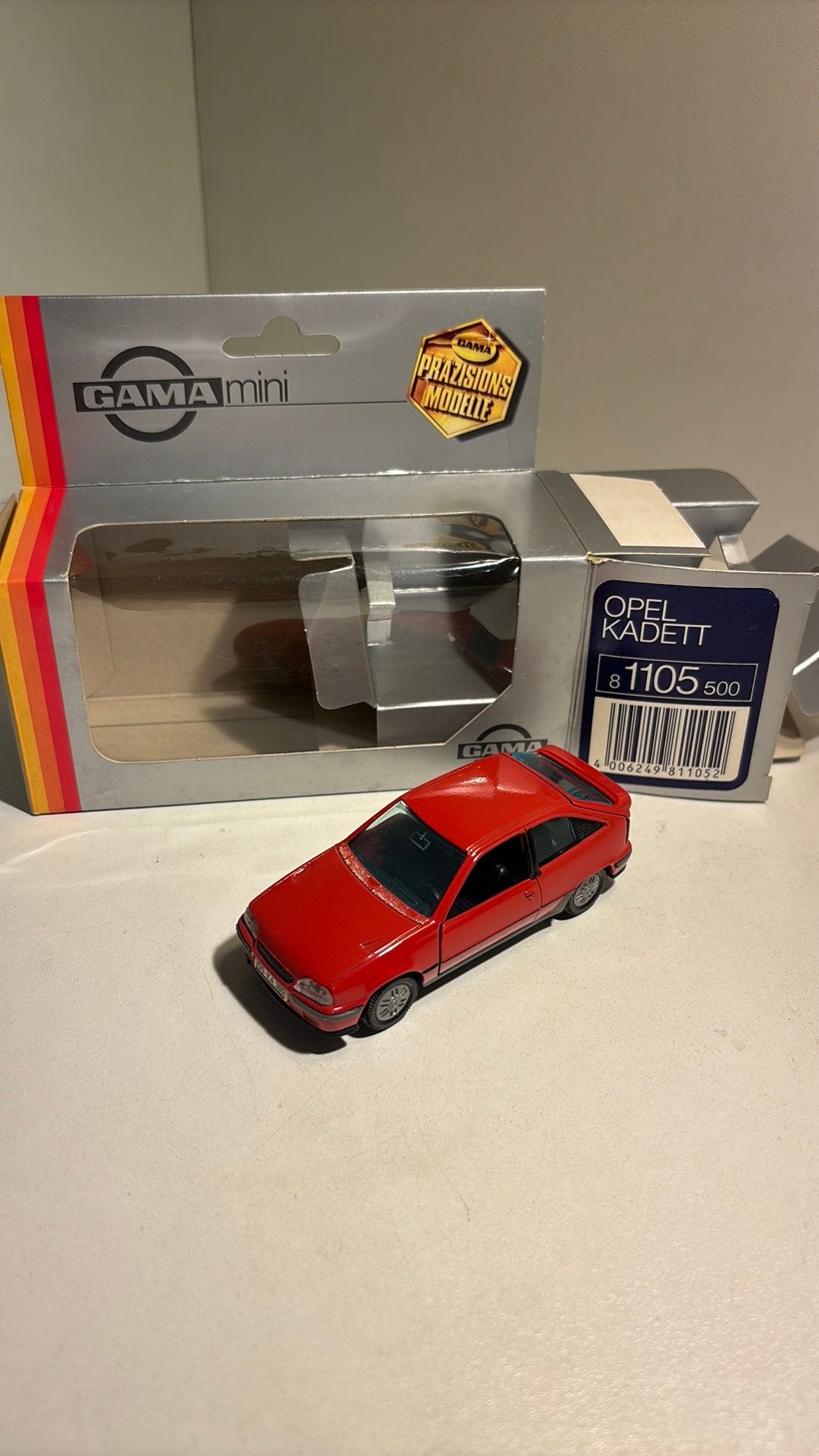 Opel kadett gsi 3 turig gama 1.43
