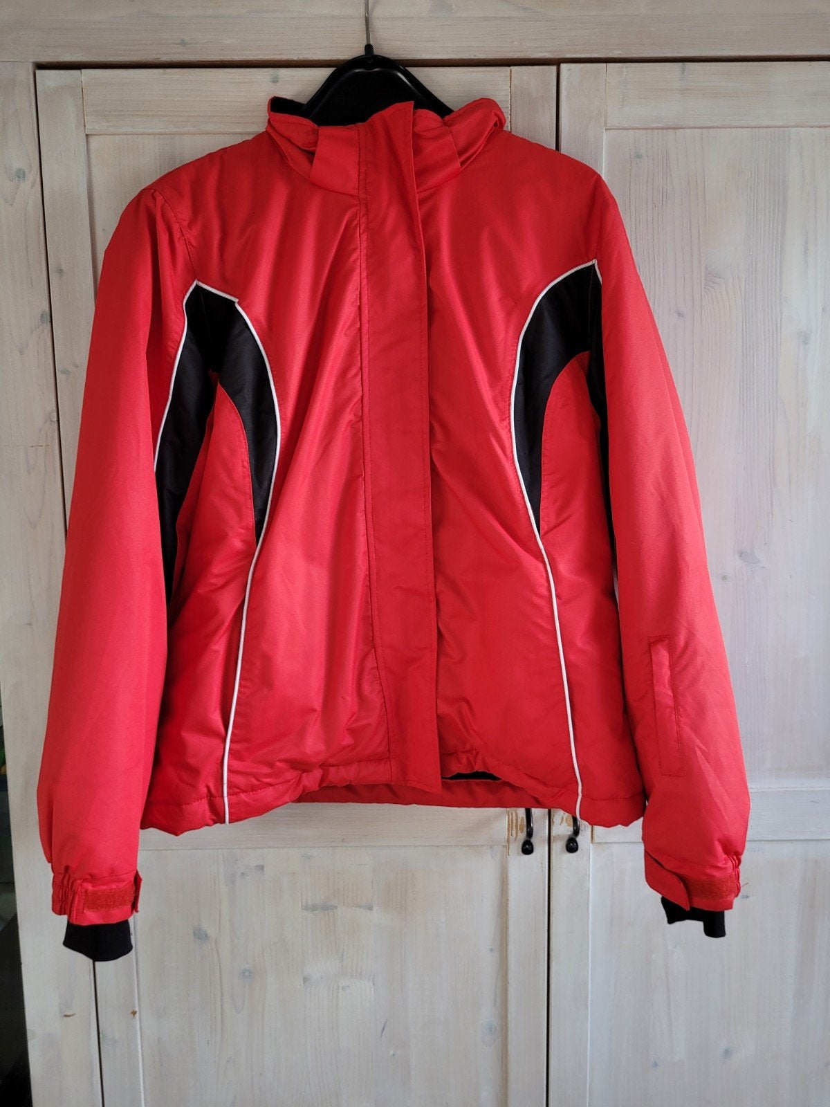 Wintersport jas rood maat L, Ophalen of Verzenden, Zo goed als nieuw, Maat 52/54 (L), Jack