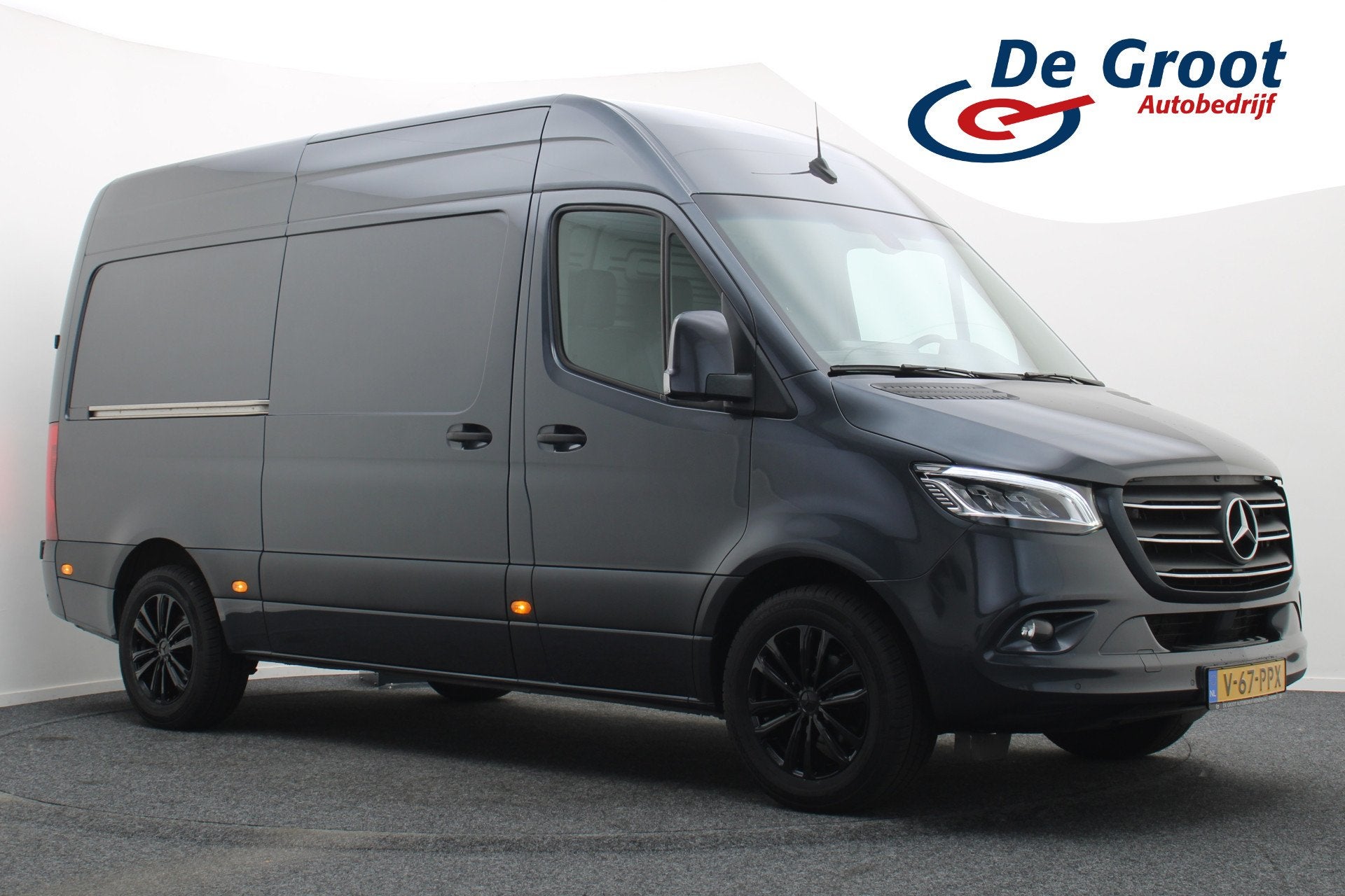 Mercedes-Benz Sprinter 319 CDI L2H2 Select 3-Zits, LED, Came, Auto's, Zwart, 2000 kg, Verwarmde buitenspiegels, Bedrijf