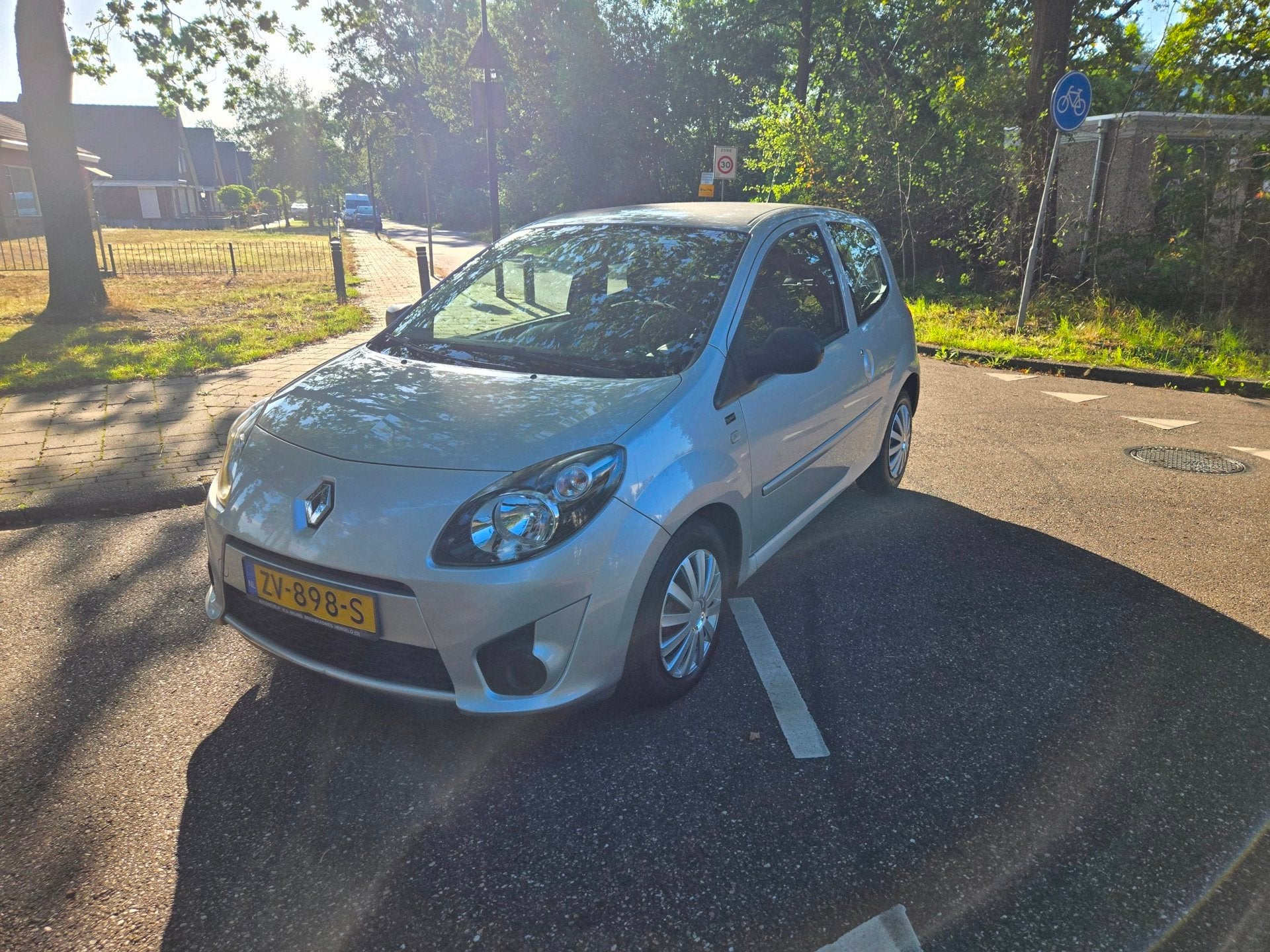 Renault Twingo 1.2-16V Collection, Auto's, Renault, Voorwielaandrijving, Euro 5, Twingo, 31 €/maand