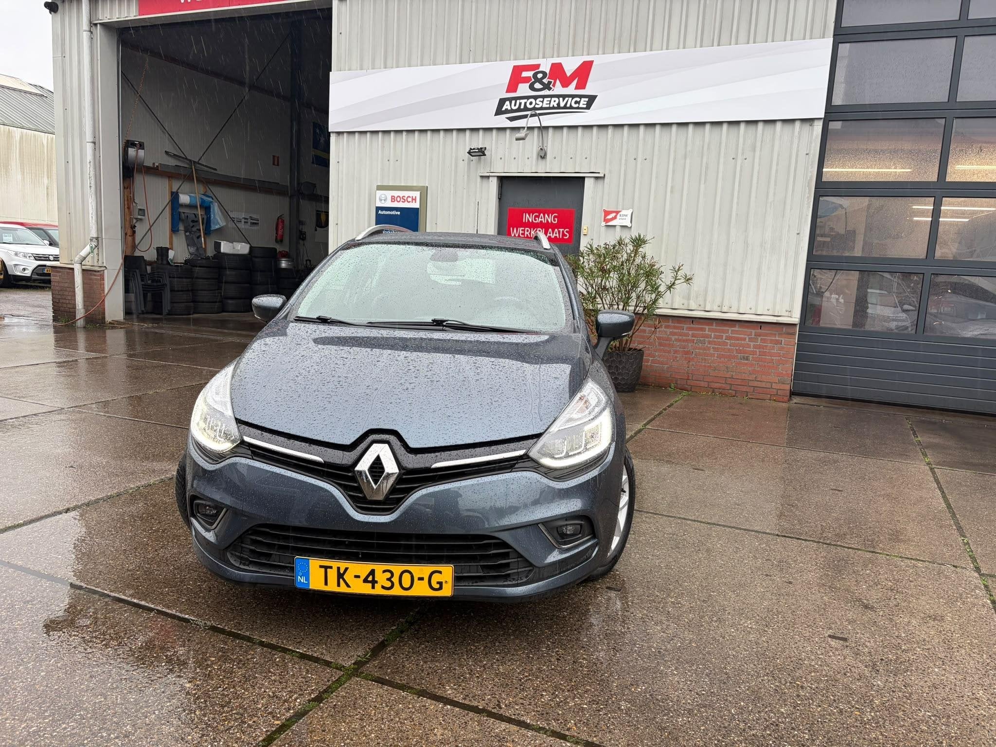 Renault Clio Estate 0.9 TCe Intens Clima, cruise, camera, pd, Voorwielaandrijving, 898 cc, Gebruikt, Euro 6