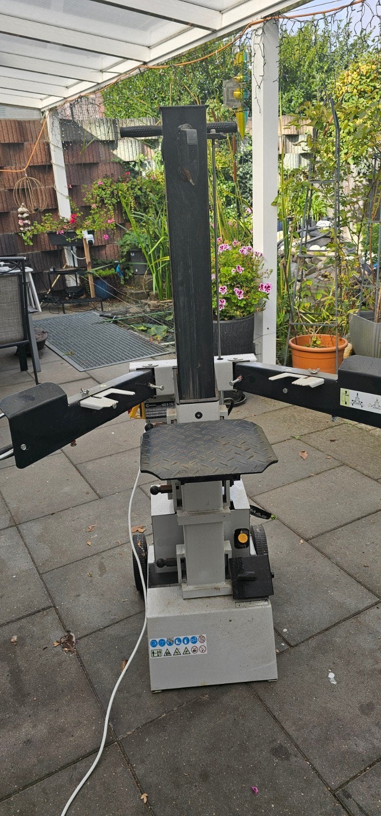Lumag HOS 8-230 Kloofmachine - Elektrisch, 8 Ton, Tuin en Terras, Ophalen, Gebruikt, Lumag, Liggend