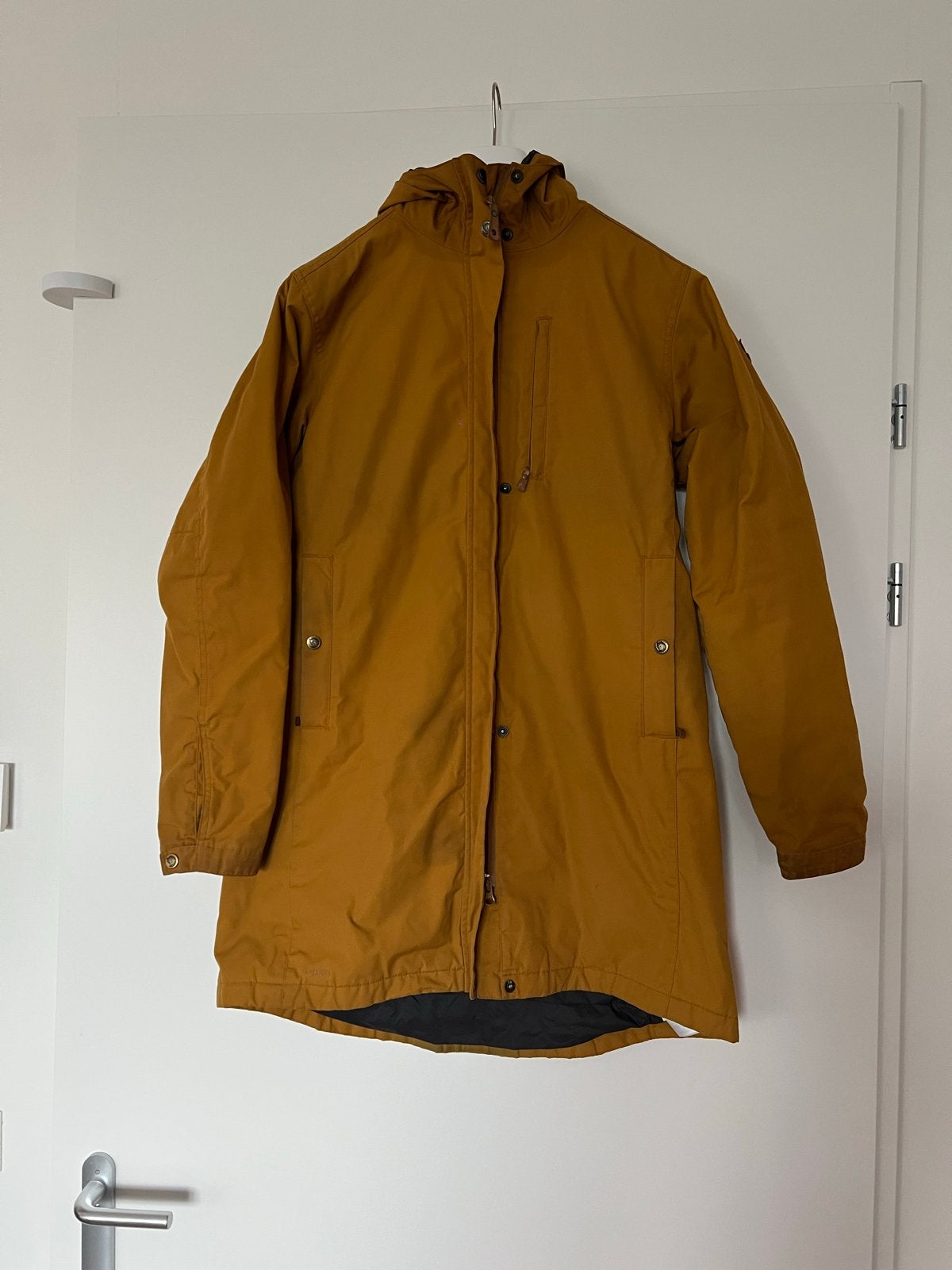 Fjällräven Kiruna Parka Dames Winterjas Maat L, Verzenden, Gedragen, Maat 42/44 (L), Geel