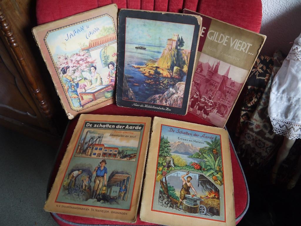 5  plaatjesboeken van stoomtabaksfabriek Th Niemeijer, Boeken, Prentenboeken en Plaatjesalbums, Gelezen, Plaatjesalbum, Ophalen of Verzenden