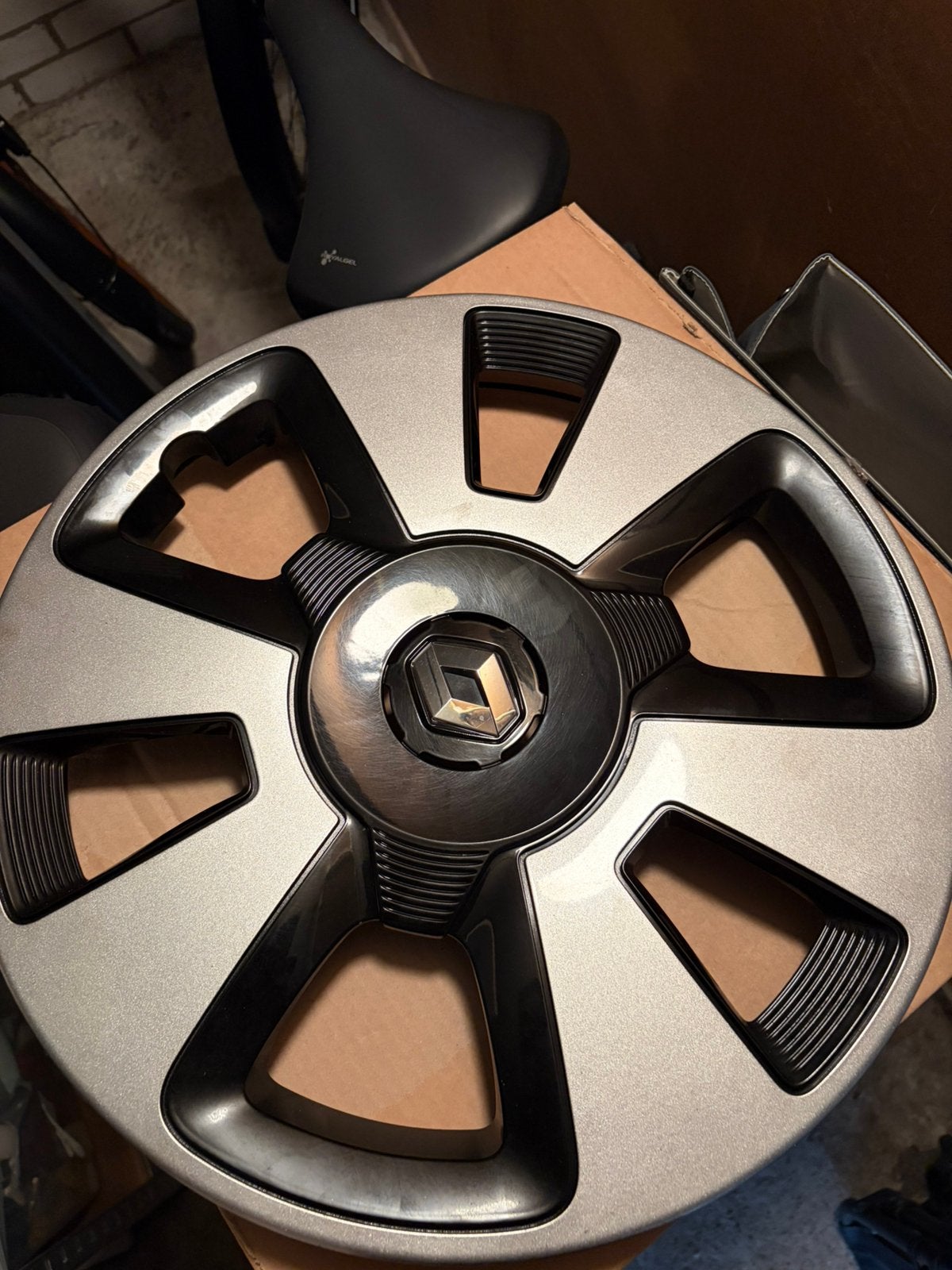 4 wieldoppen Renault Twingo 3  maat 15 inch, Ophalen of Verzenden, Gebruikt