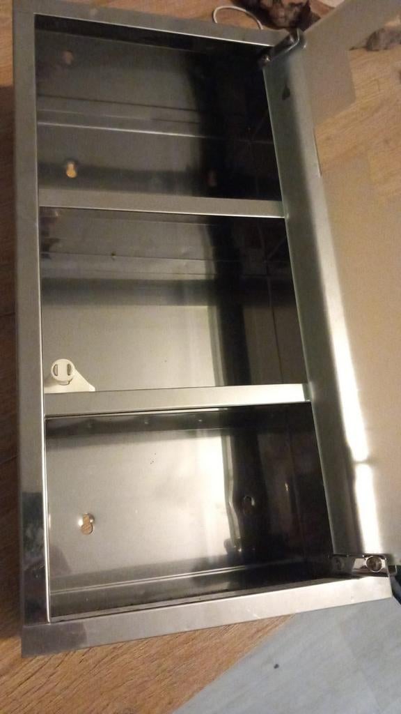 Kela Medicijnkastje RVS met slot, Minder dan 50 cm, Gebruikt, Overige typen, Ophalen of Verzenden