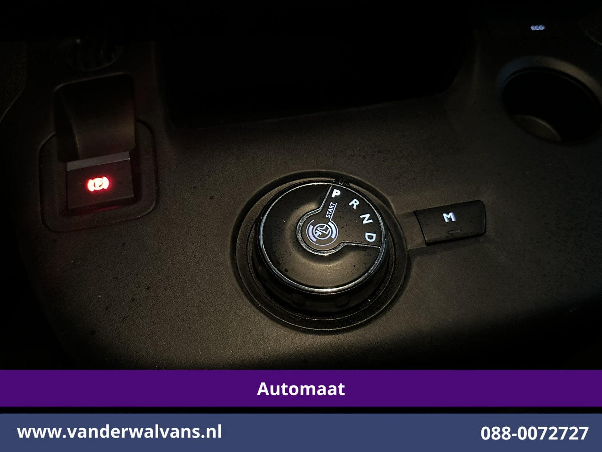 Citroën Berlingo 1.2 PureTech 130pk Automaat Benzine L1H1 E, Gebruikt, 1199 cc, Citroën, Wit