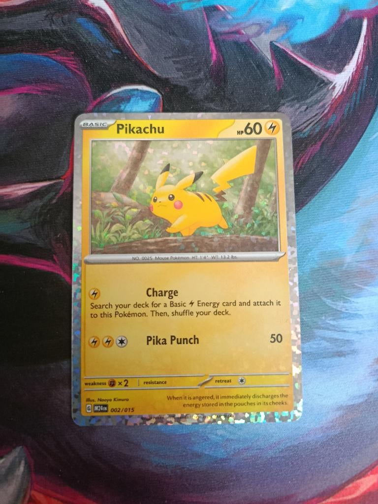 Pokémon kaart Pikachu 002/015 holo Mcdonalds, Ophalen of Verzenden, Zo goed als nieuw, Losse kaart, Foil