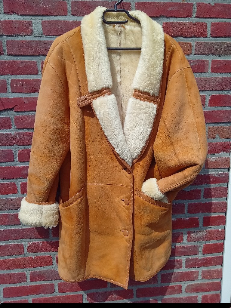 Suede en schapenwollen jas, Ophalen of Verzenden, Gedragen, Maat 48/50 (M)