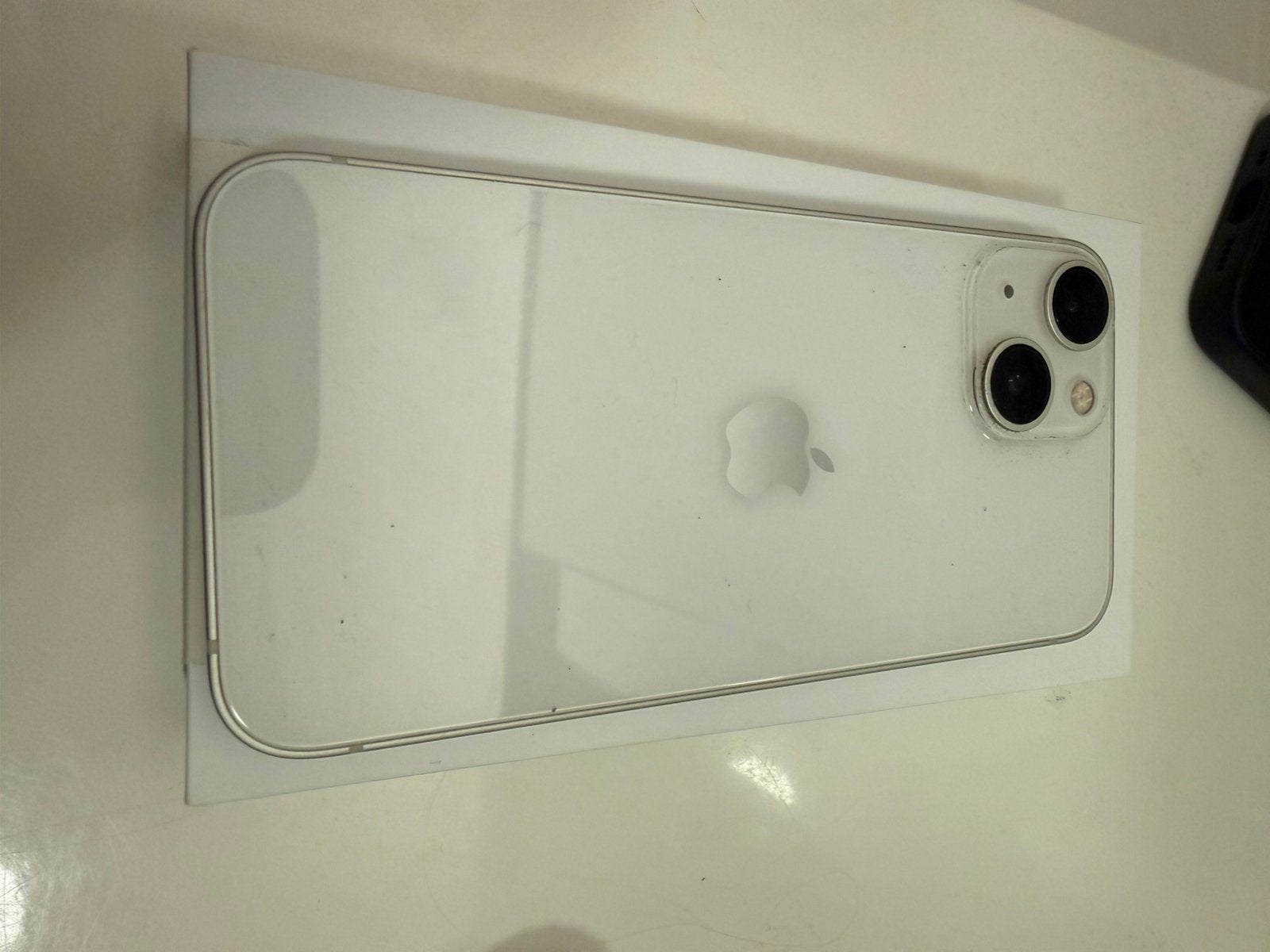 Foto 4 van iPhone 13 mini Starlight 128GB