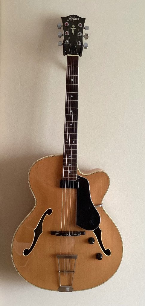 Hofner 457 jazzgitaar, Ophalen, Zo goed als nieuw, Overige typen, Met koffer