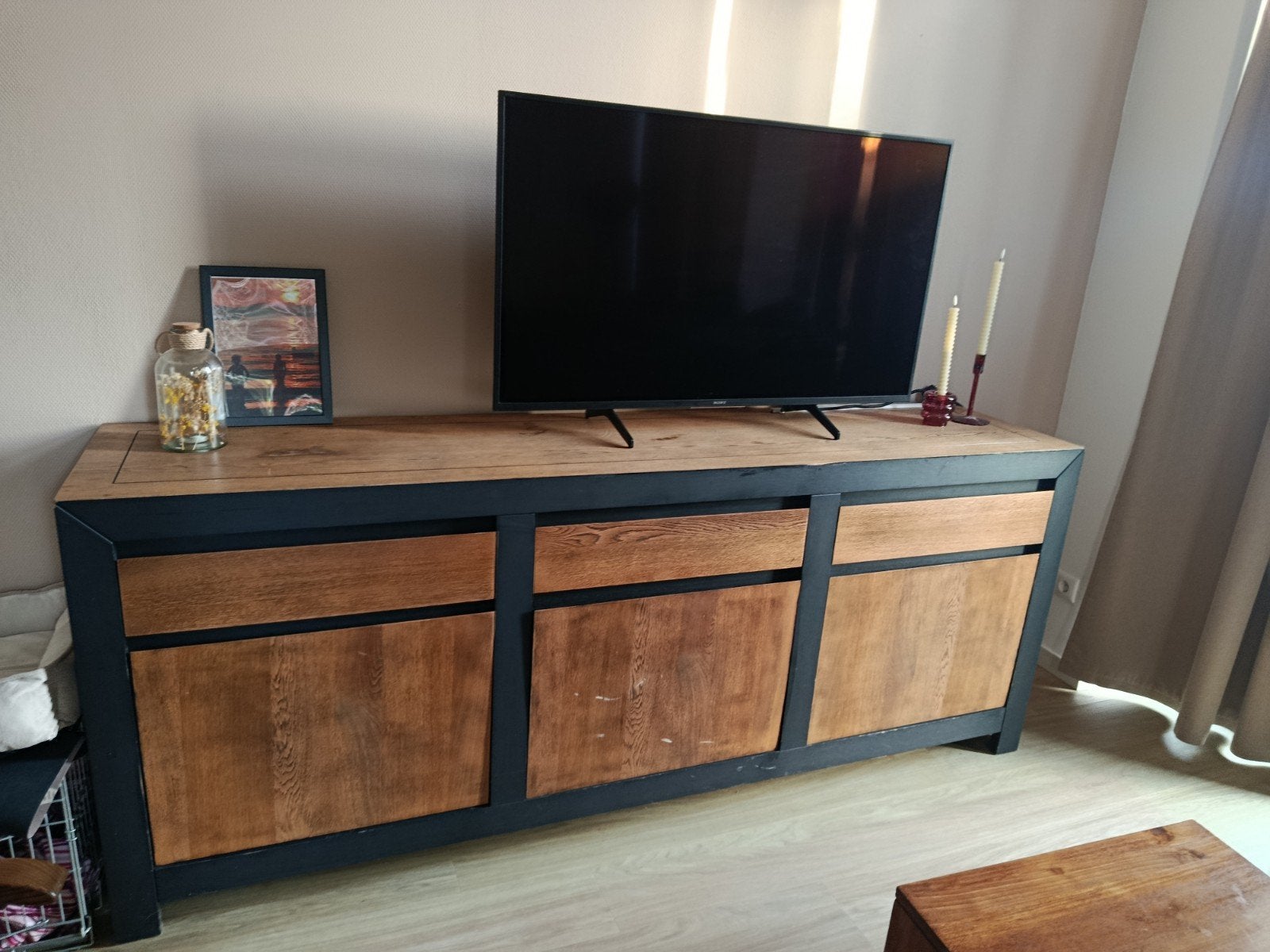 Robuust dressoir met industriële look - Hout, Overige houtsoorten, Gebruikt, Met lade(s), Ophalen of Verzenden