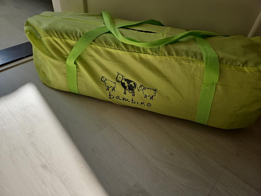 Campingbed bambino, Kinderen en Baby's, Ophalen of Verzenden, Zo goed als nieuw, Reisbedje
