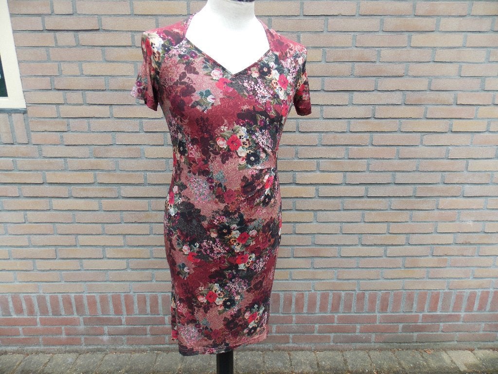 La ligna jurk met violen, roze, maat M 38/40 nieuw, Maat 38/40 (M), Nieuw, Ophalen of Verzenden, Knielengte