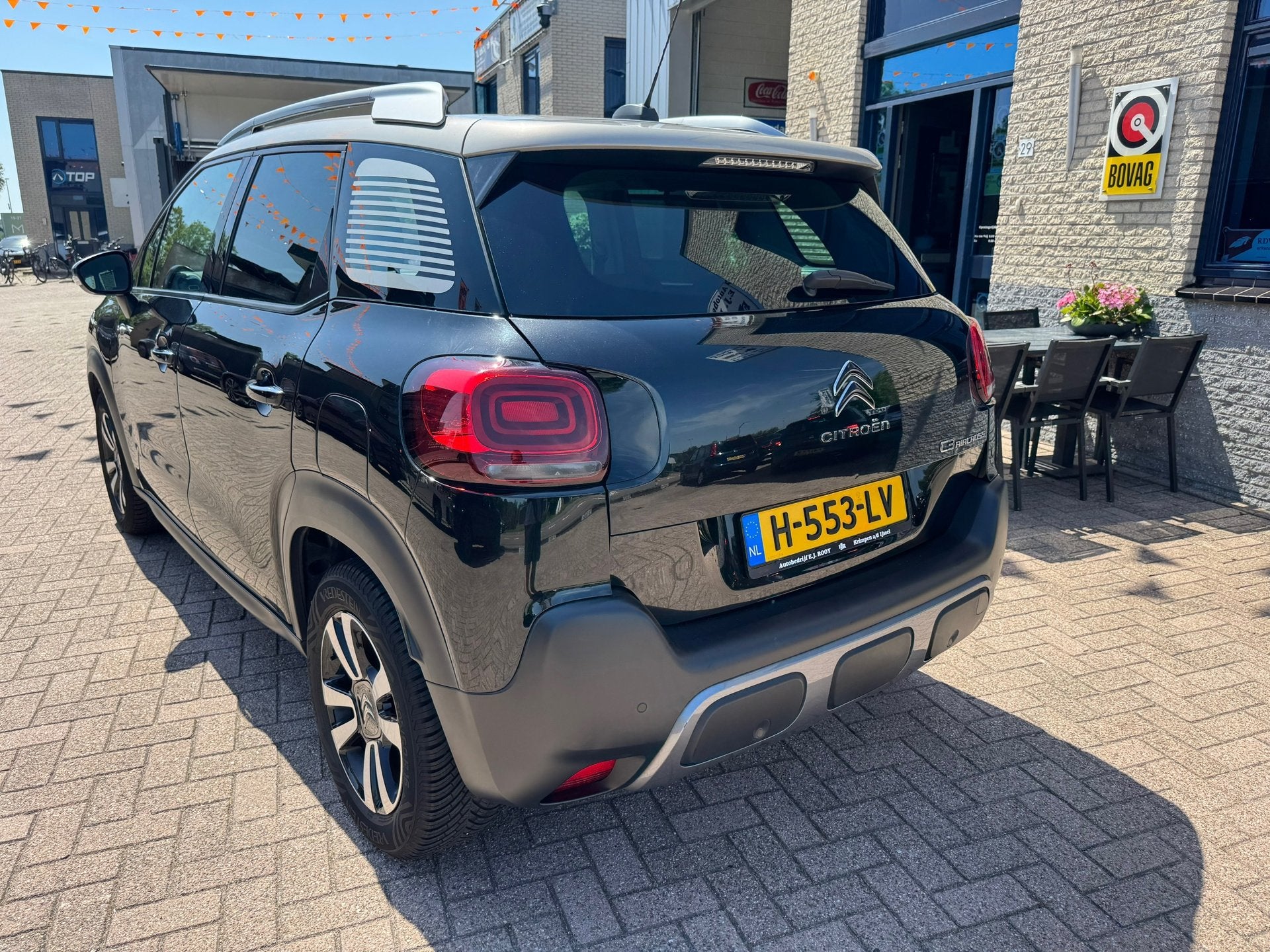Citroen C3 Aircross 1.2 PureTech S&S Shine- carplay, Voorwielaandrijving, 840 kg, Gebruikt, Euro 6