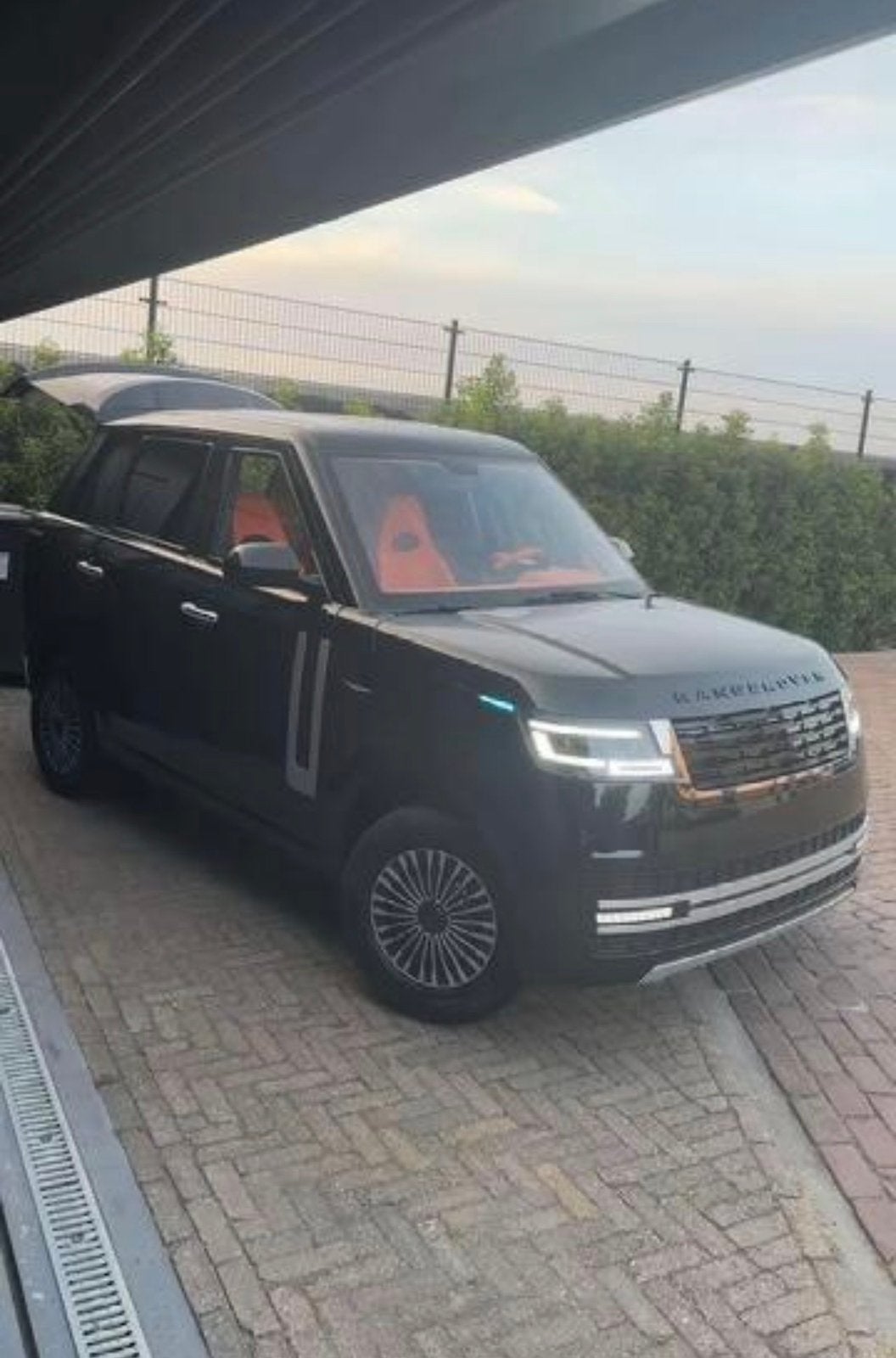 Range rover Brommobiel ( GEEN KENTEKEN ), Ophalen of Verzenden