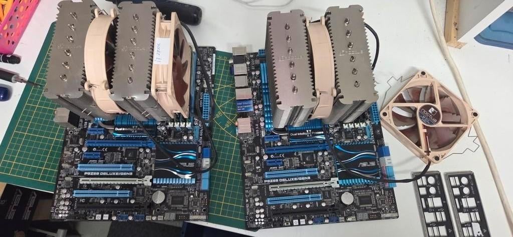 ASUS UpgradeKits i7 32GB P8Z68 Deluxe Noctua Koelers PullouT, Computers en Software, Moederborden, Refurbished, Intel, DDR3, Ophalen of Verzenden